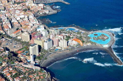 Puerto de la Cruz es uno de los lugares a visitar en Tenerife